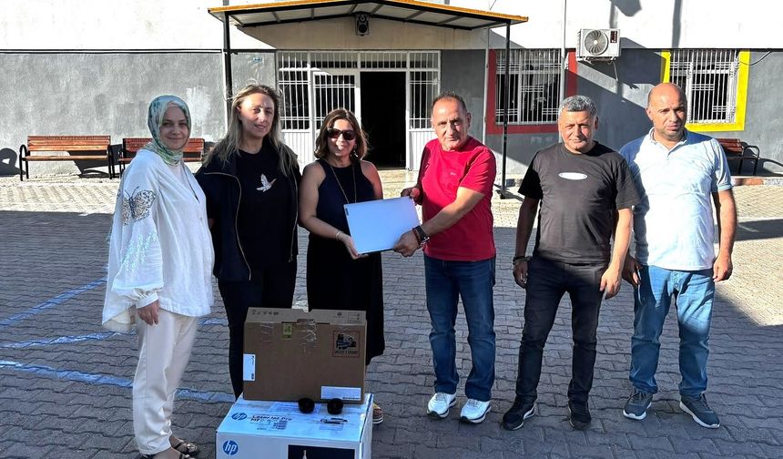 Midyat Cumhuriyet Ortaokulu’na Teknoloji Desteği