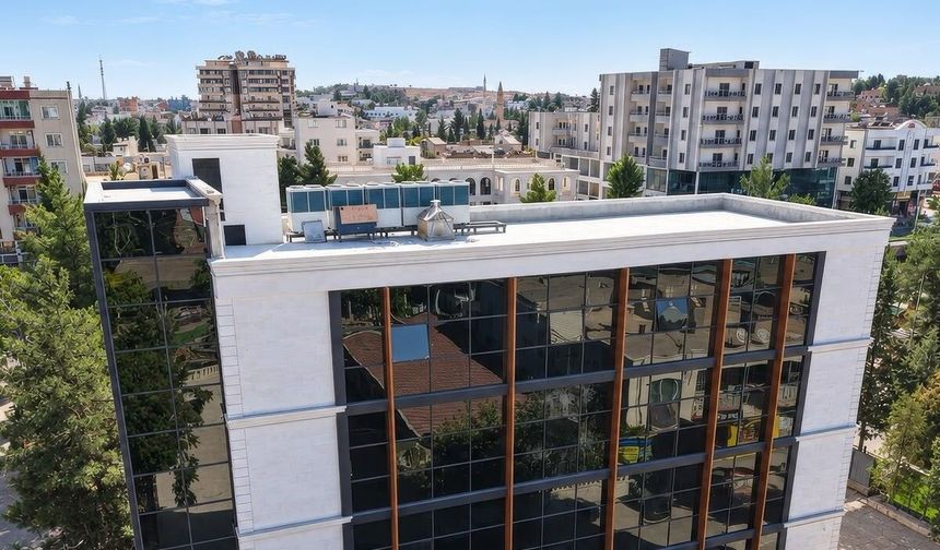 Midyat Belediyesi Yeni Mahalle Ek Hizmet Binası Açılışa Hazırlanıyor