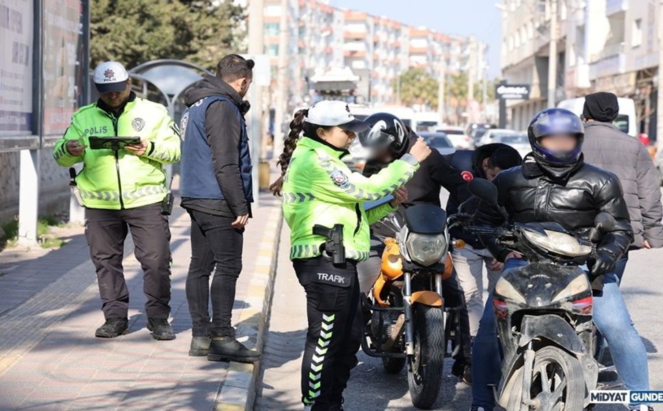 Nusaybin'de Asayiş Ve Trafik Uygulaması Gerçekleştirildi