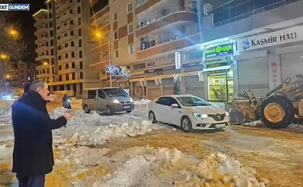 Başkan Şahin Sahada: "Midyat İçin Tüm Ekiplerimizle Teyakkuzdayız"