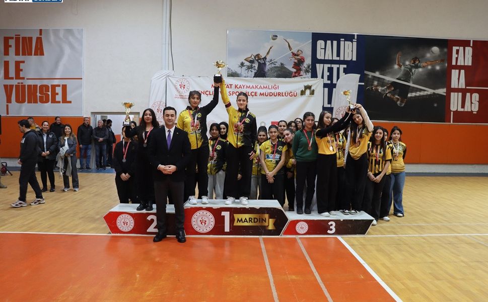 Midyat'ta Okul Sporları Ödül Töreni Düzenlendi