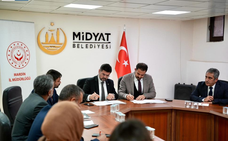 Midyat’ta Sanatla Vefa Köprüsü: Şehit ve Gazi Yakınları İçin Anlamlı İş Birliği