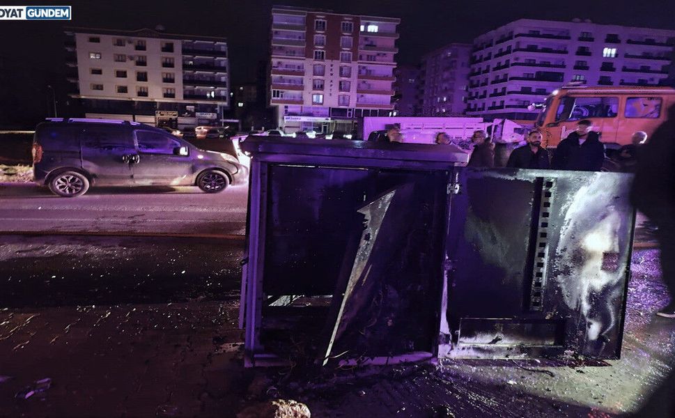 Kaçak elektrik kullanımı elektrik sayaçlarını kullanılamaz hale getirdi