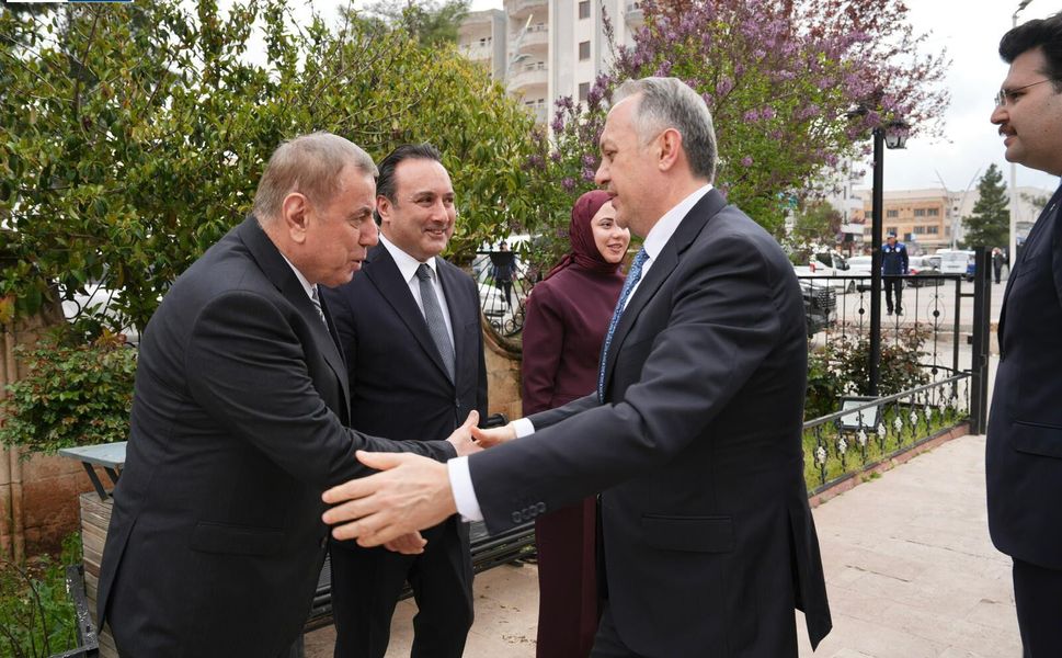 Midyat’ın Tarihi Mirasına Üst Düzey Ziyaret: Bakan Yardımcısı Yazgı İncelemelerde Bulundu