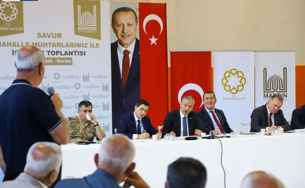 Savur’da Geniş Katılımlı Muhtarlar Zirvesi