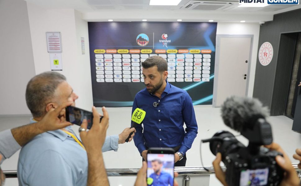 Kayserispor taraftarları tribün koltuklarını kırdı, stadyum zarar gördü