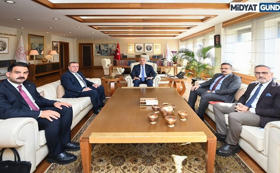 Başkan Şahin’den Bakan Ersoy’a Ziyaret