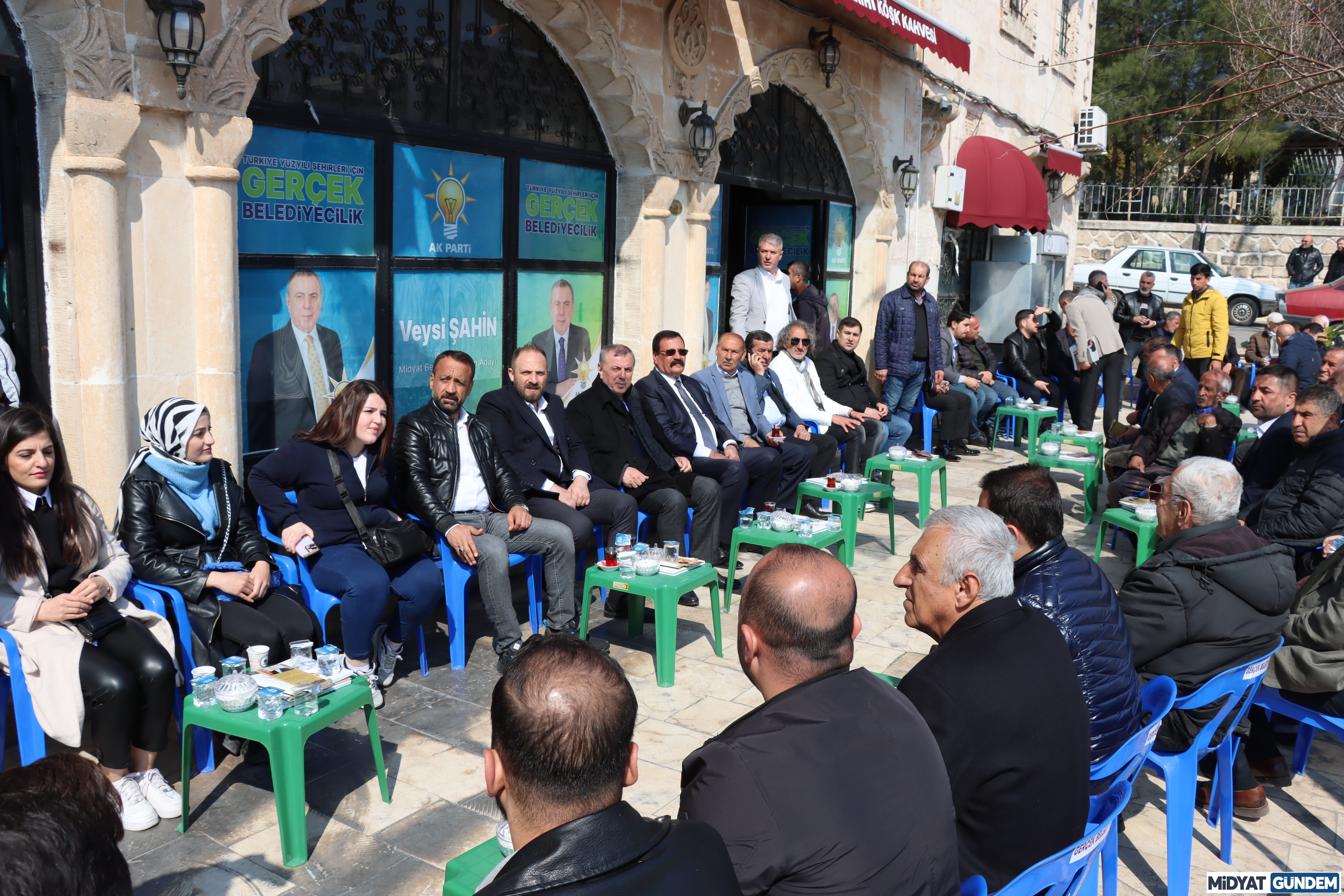 Midyat Belediye Başkanı Şahin, Pazar Esnafını Ziyaret Etti (1)