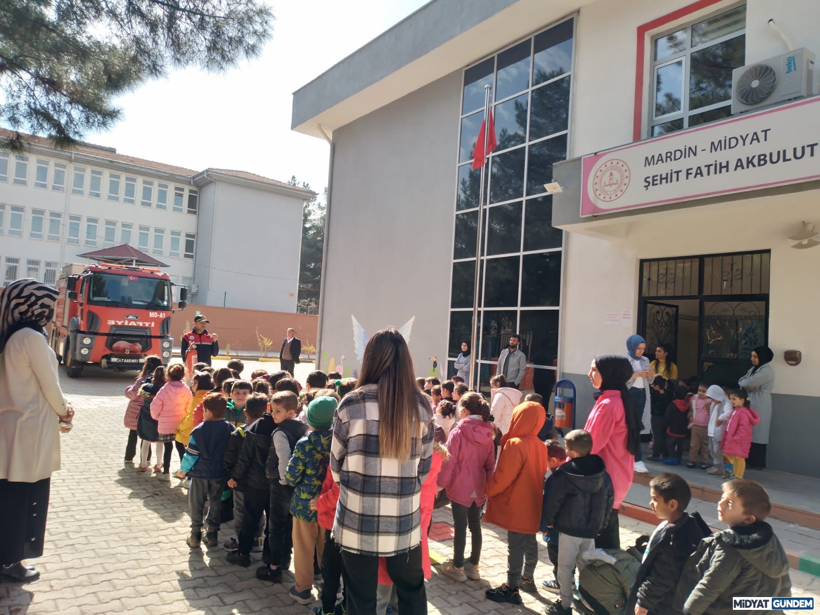 Midyat’ta Okullarda Deprem Ve Yangın Eğitimi Verildi (2)