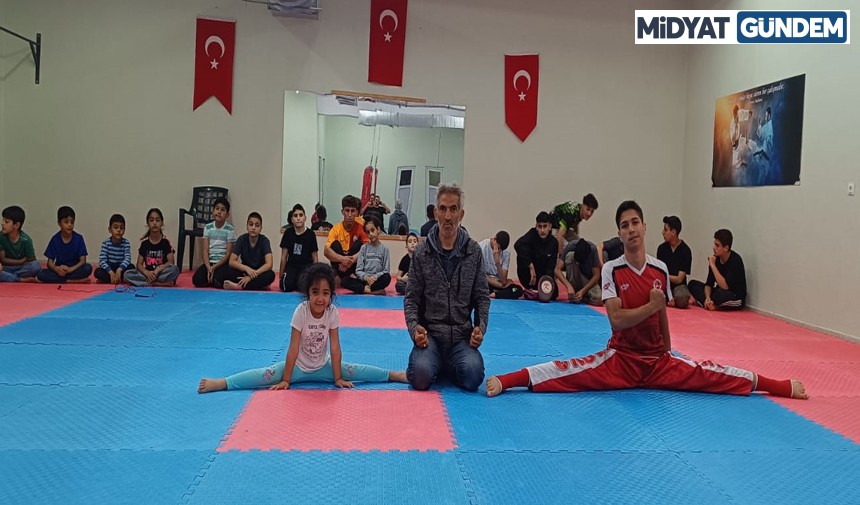 Mardinli Amir Özel, Kick Boksta Dünya 2. Oldu (4)