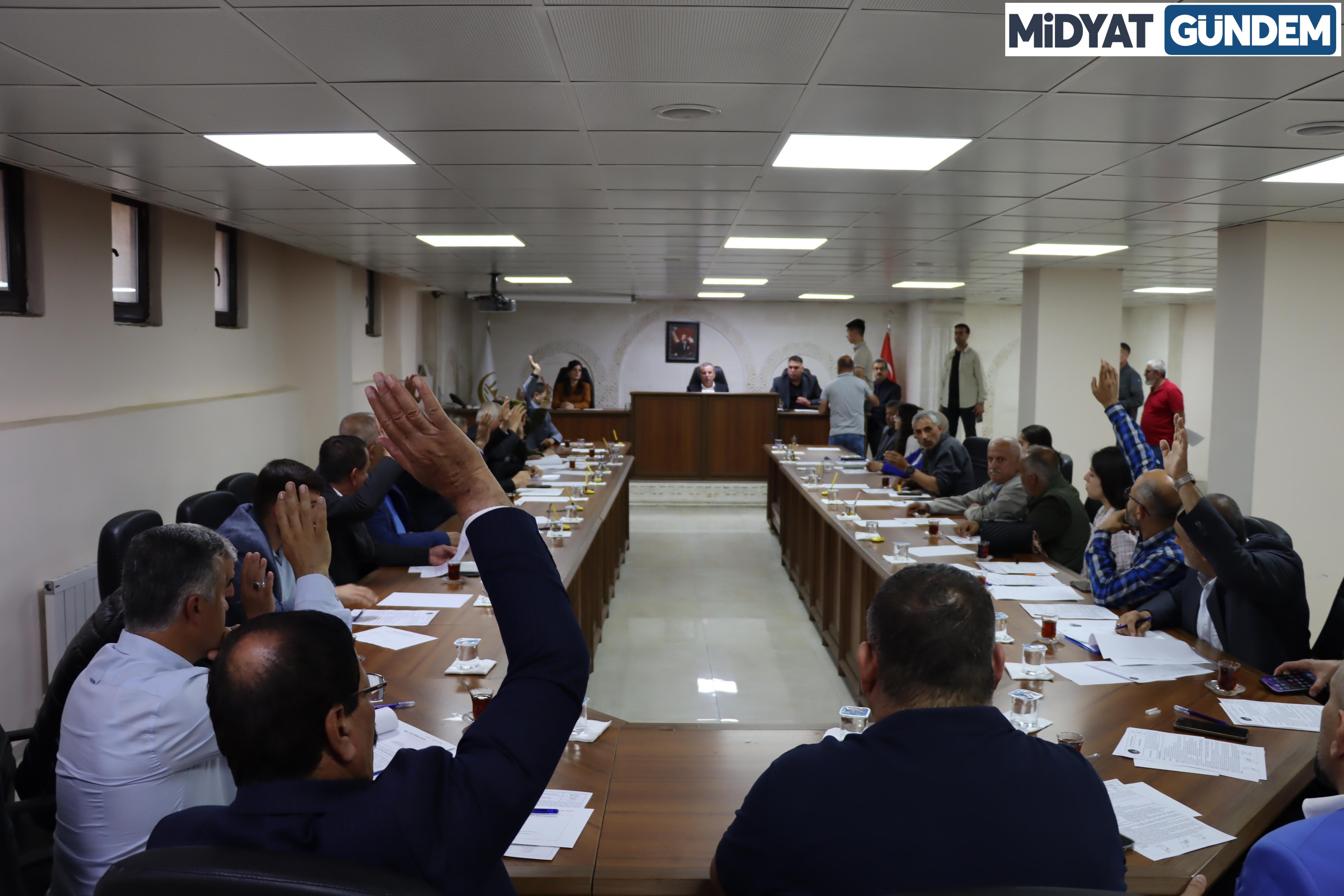 Midyat Belediye Meclis Toplantısı Yapıldı (5)