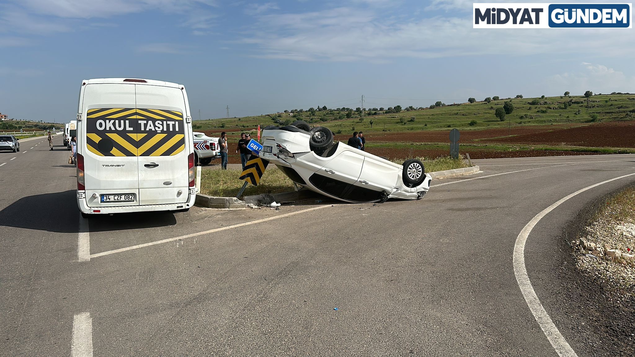Midyat'ta Trafik Kazası 2 Yaralı (3)