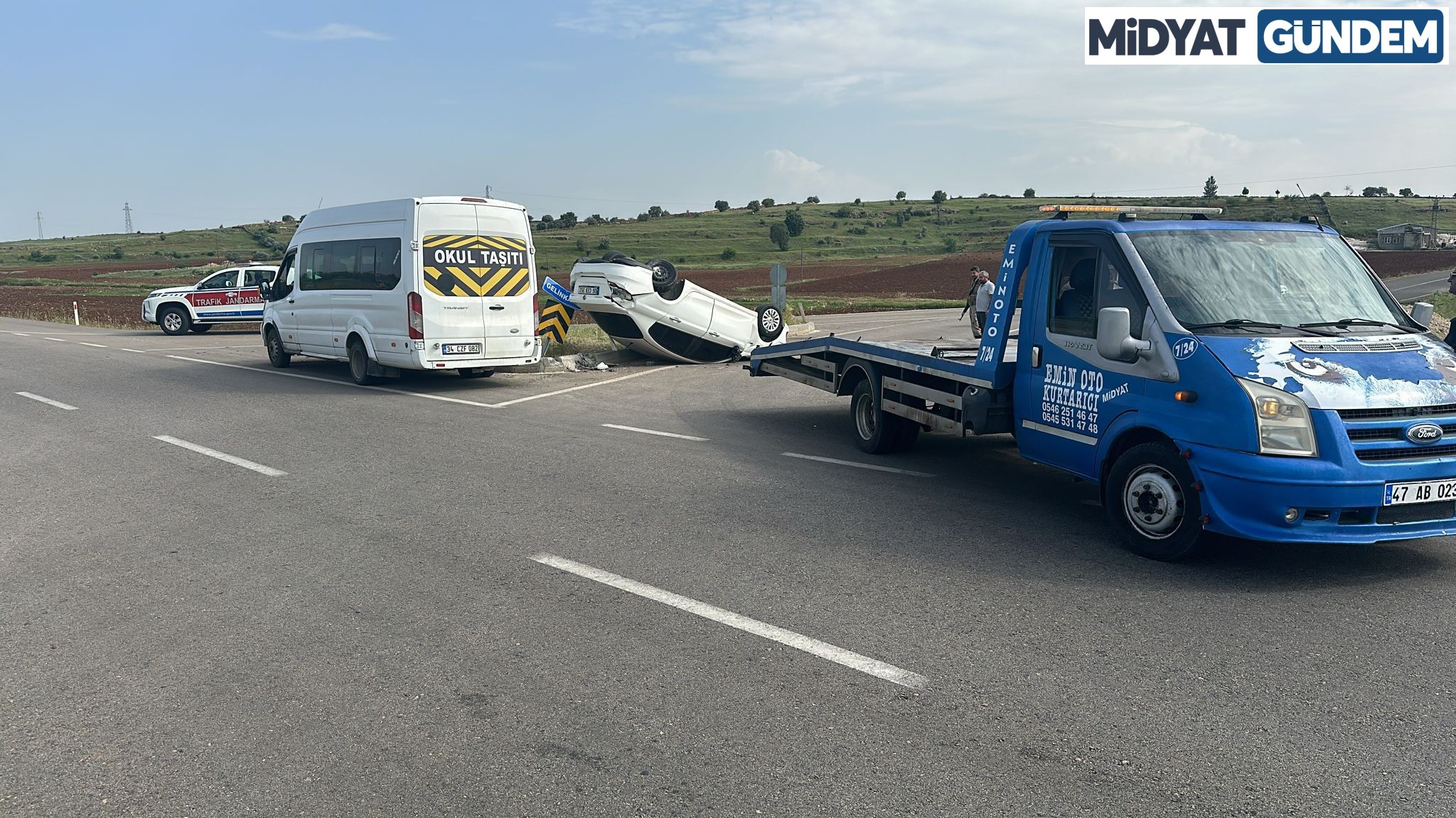 Midyat'ta Trafik Kazası 2 Yaralı (4)