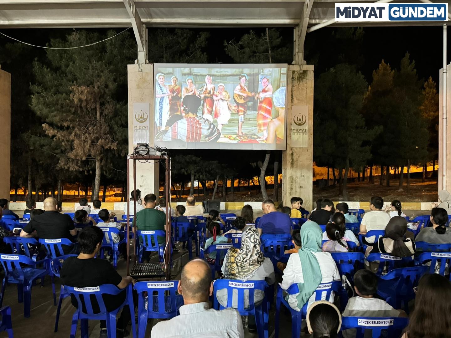 Açık Hava Sinema Etkinliği (2)