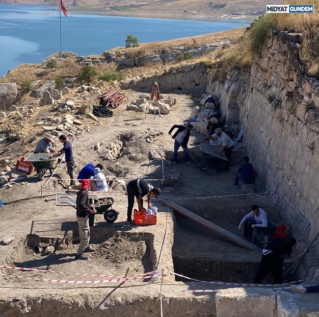 Hasankeyf'te Geç Roma Dönemi Askeri Yapıları Ortaya Çıkıyor (3)