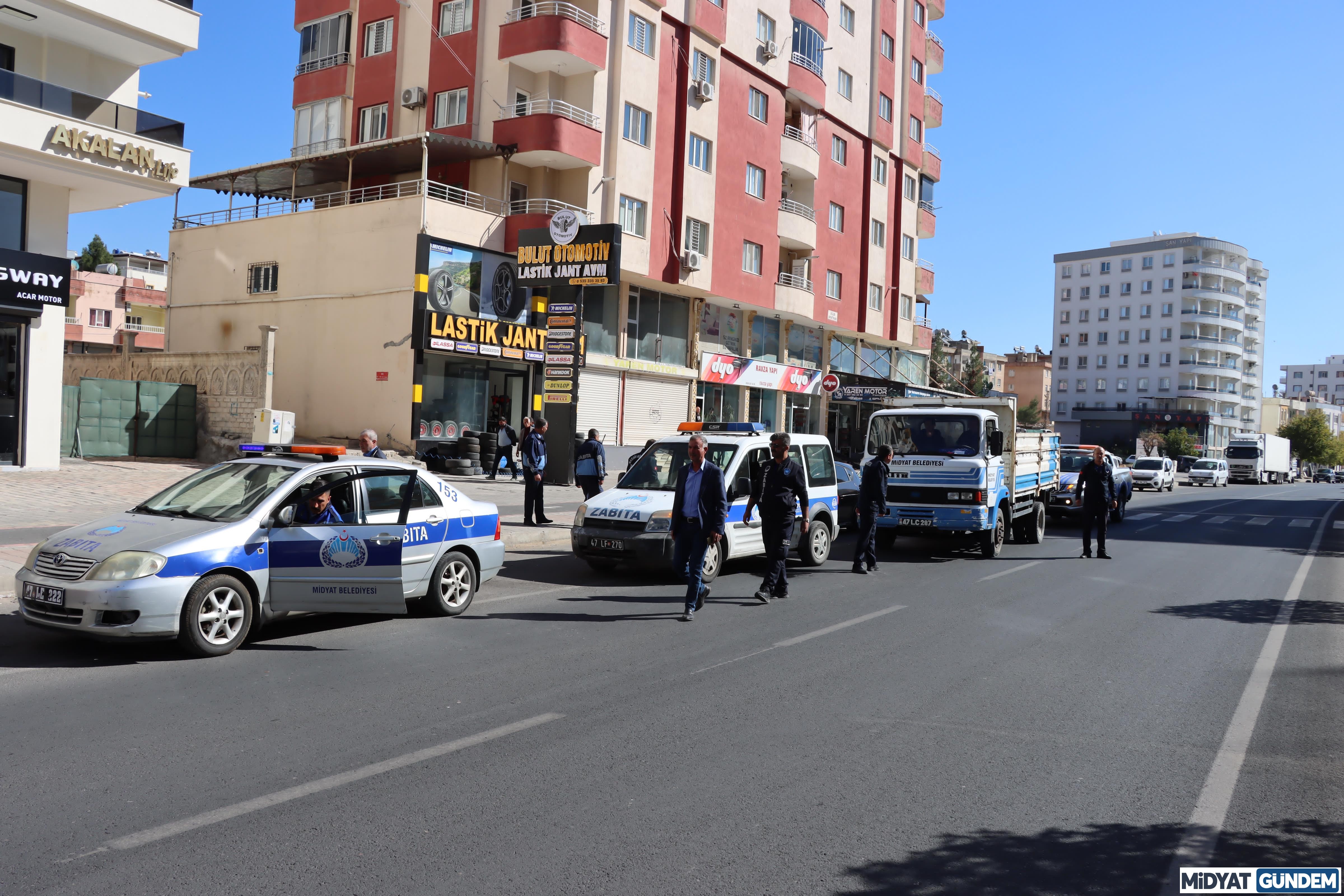 Zabıta Ekiplerinden Kaldırım Işgaline Yönelik Denetim (2)