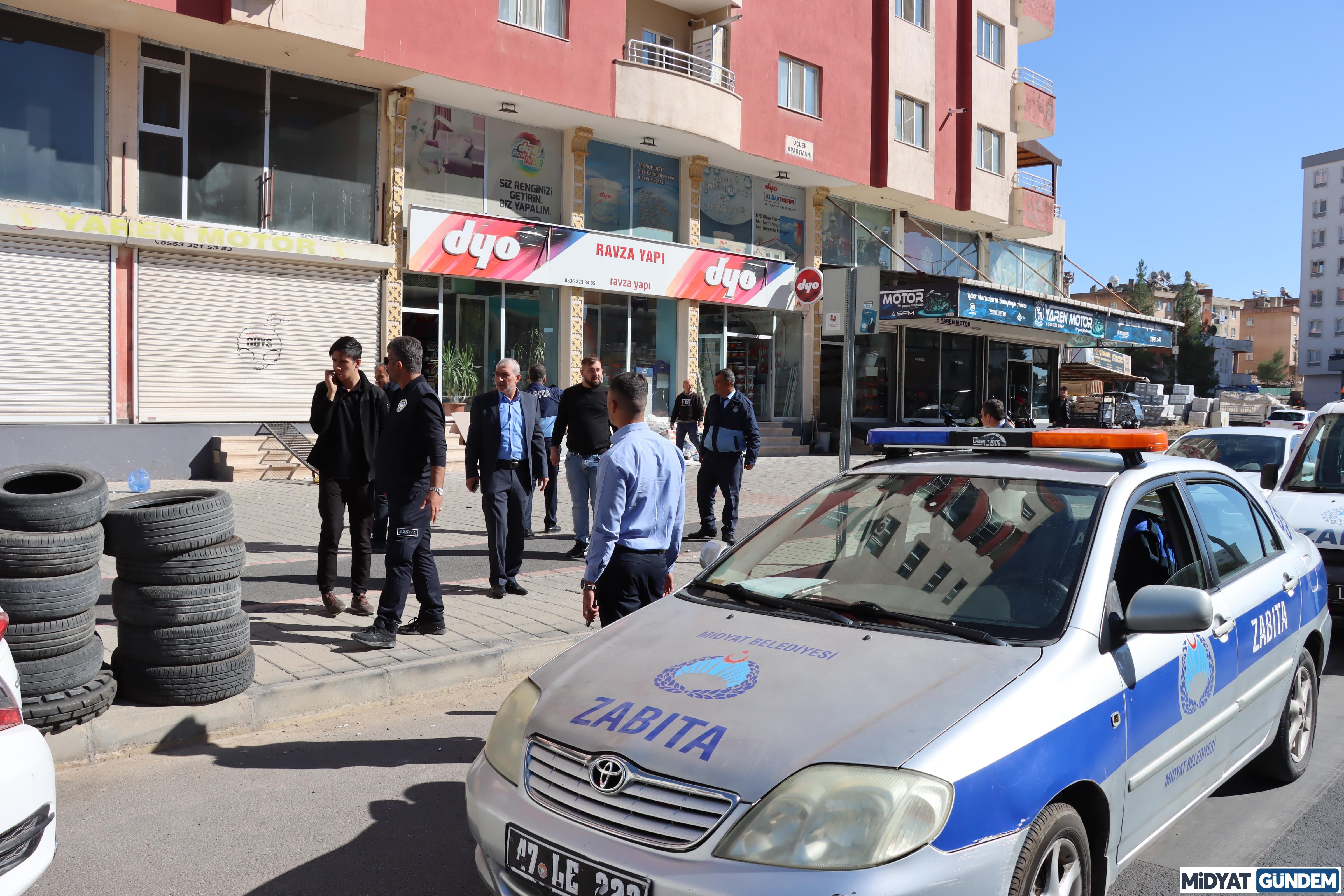 Zabıta Ekiplerinden Kaldırım Işgaline Yönelik Denetim (4)