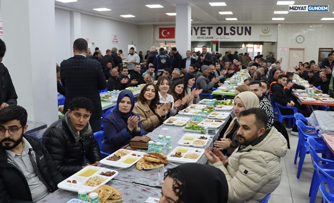 Midyat Belediye Başkanı'ndan Personel İftarı Ve Gazze'ye Kınama (3)