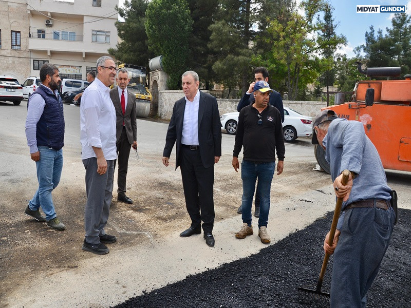 Başkan Şahin’den Ulu Cami Mahallesi’ne Asfalt İncelemesi-1