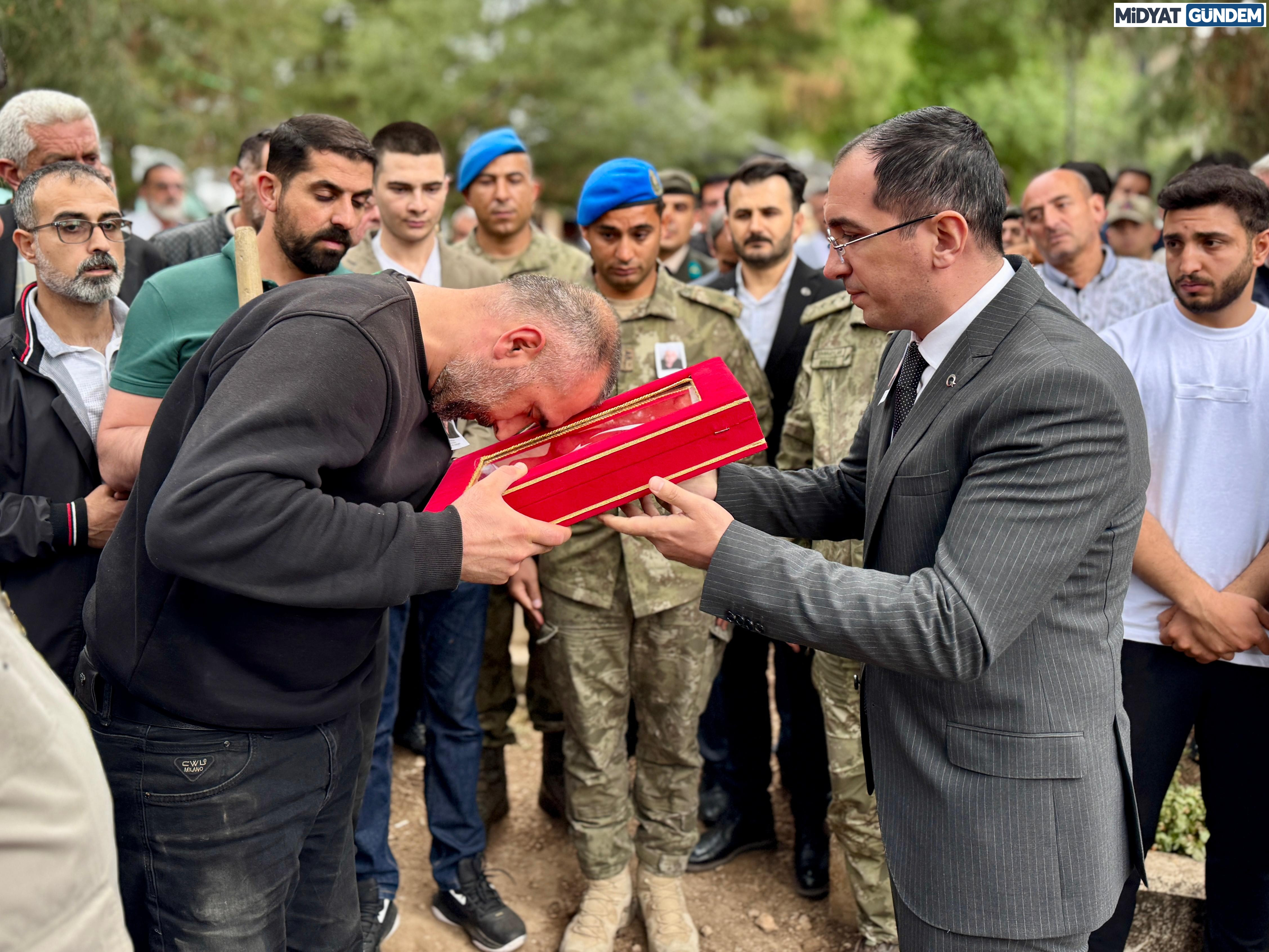 Midyat'ta Kıbrıs Gazisi Son Yolculuğuna Uğurlandı (9)