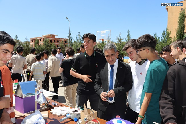 Şehit Mehmet Sait Barış Lisesi'nden Sanat Sergisi (1)
