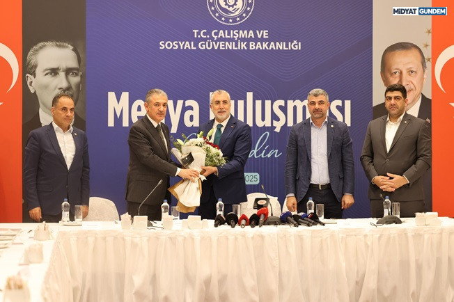 Bakan Işıkhan Basın Halkın Sesi, İstihdamda İlerleme Var (1)