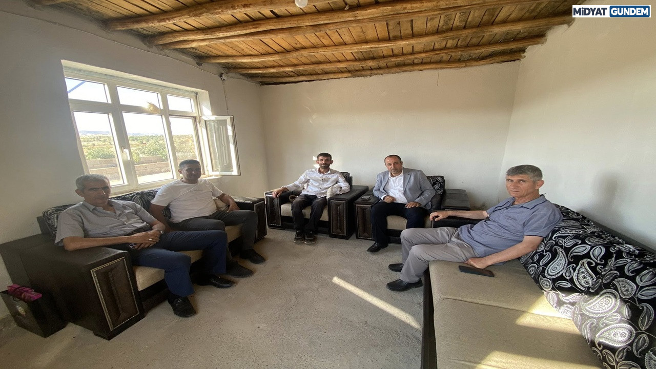 Gazi Veysi Akbulut'a Midyat Belediyesi'nden Anlamlı Ziyaret (2)