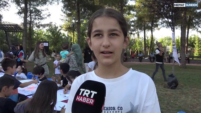 Çocuklarla Resim Etkinliği Düzenledi7