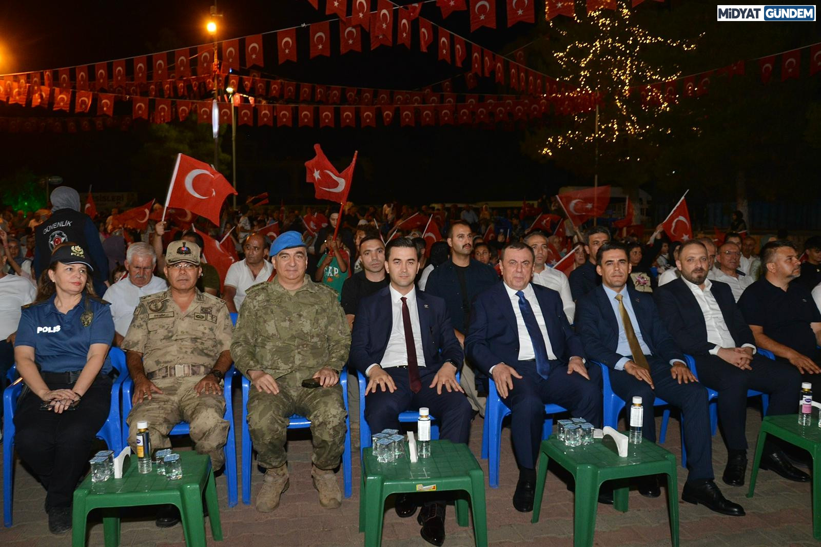 Midyat, 15 Temmuz’da Tek Yürek Oldu (2)