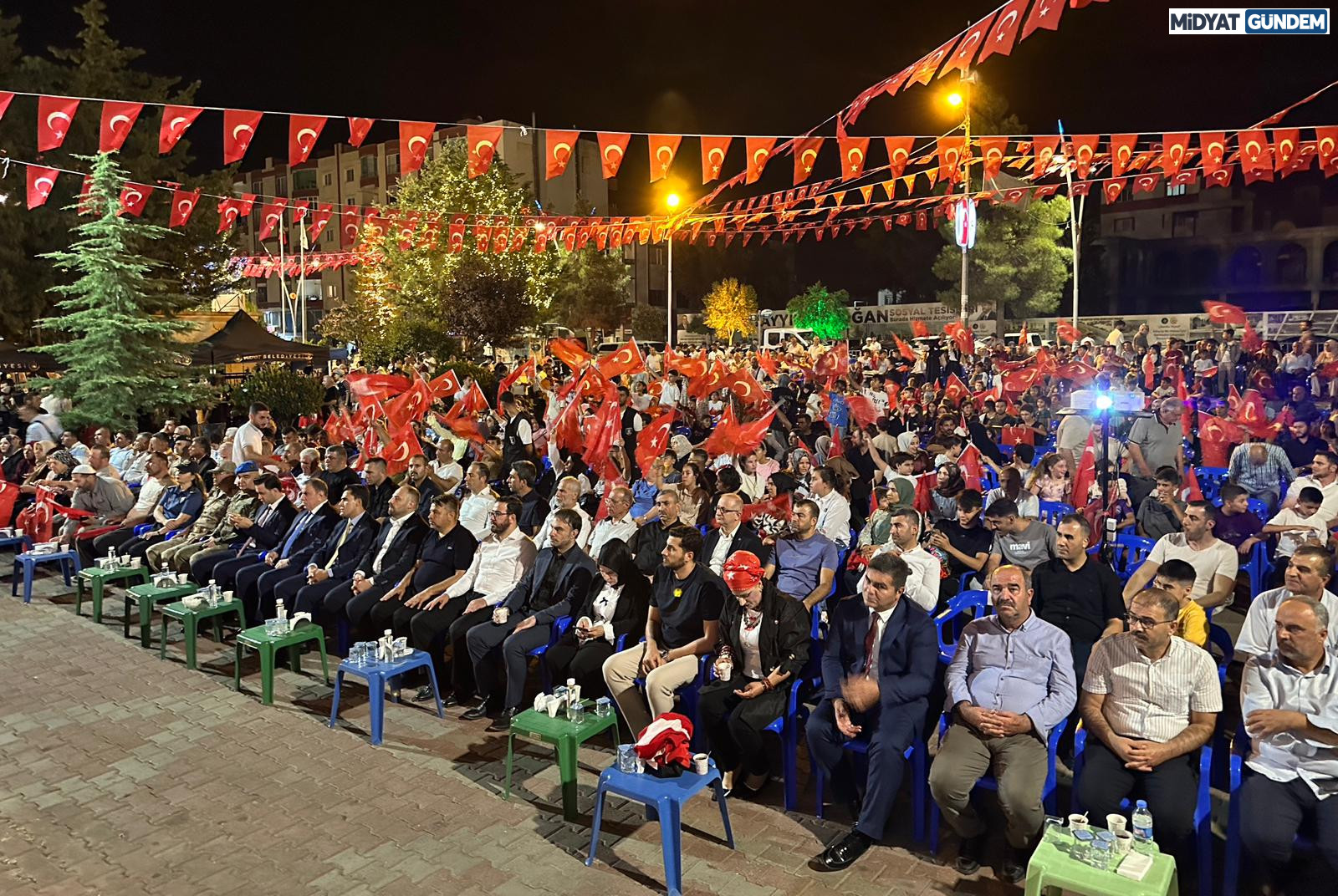 Midyat, 15 Temmuz’da Tek Yürek Oldu (4)