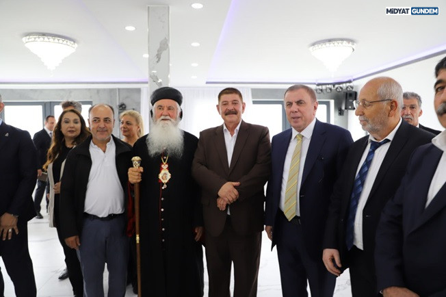 Kadim Kültürler Almanya’da Buluştu Mardinliler Hannover’de Bir Araya Geldi (4)