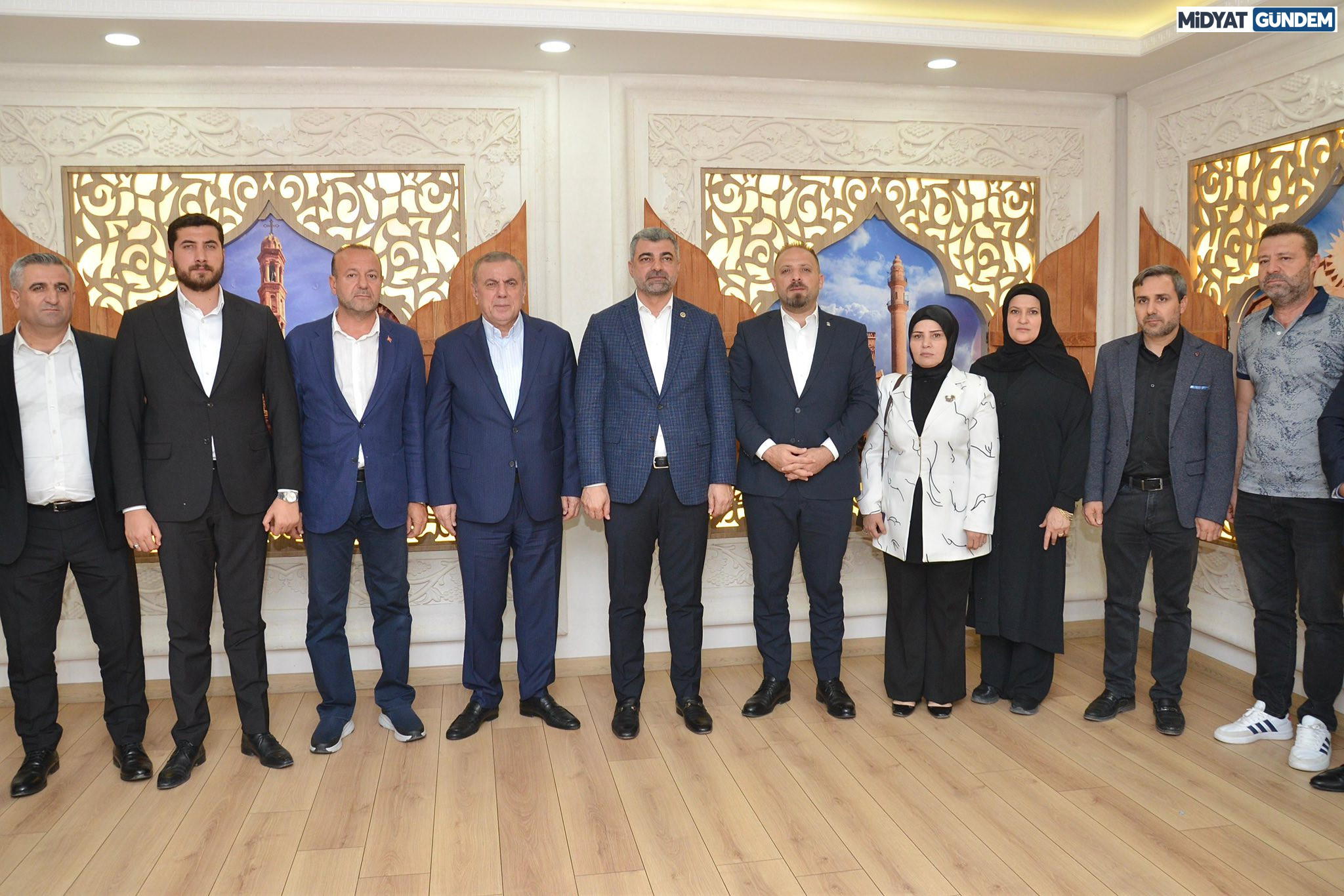 Ak Parti Milletvekili Faruk Kılıç, Midyat’ta Yoğun Ziyaret Programı Gerçekleştirdi (1)-1