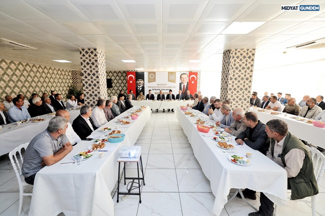 Mazıdağı’nda Muhtarlarla İstişare Toplantısı Düzenledi (2)