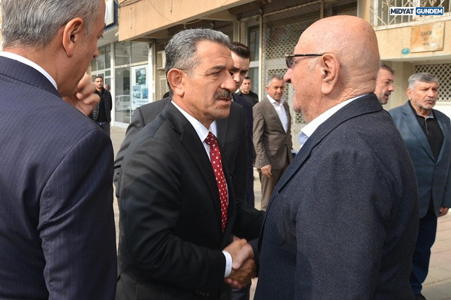 Valilerden Midyat Belediye Başkanı Veysi Şahin’e Taziye Ziyareti