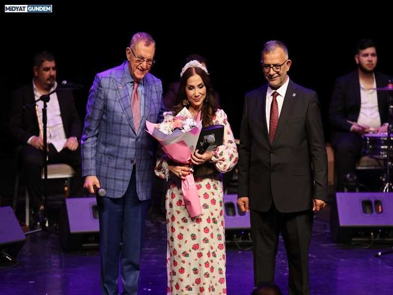 Mardin’in 100’Ü” Kitabı Küçükçekmece’de Tanıtıldı (1)