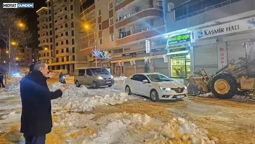 Başkan Şahin Sahada Midyat İçin Tüm Ekiplerimizle Teyakkuzdayız