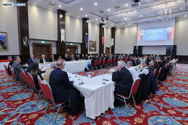 Vali Akkoyun Gazetecilerle Bir Araya Geldi