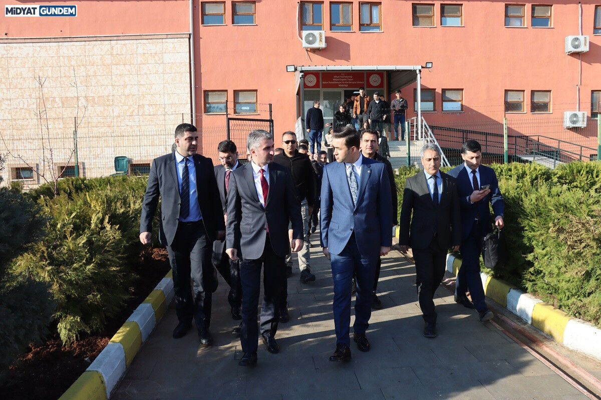 Bakan Yardımcısı Tarıkdaroğlu, Midyat’ta Temaslarda Bulundu 1