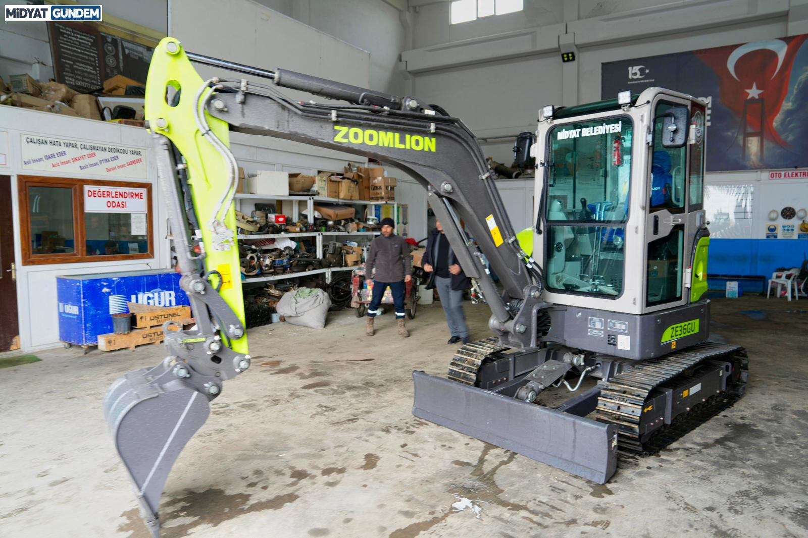 Midyat Belediyesi Araç Filosunu Güçlendiriyor (4)