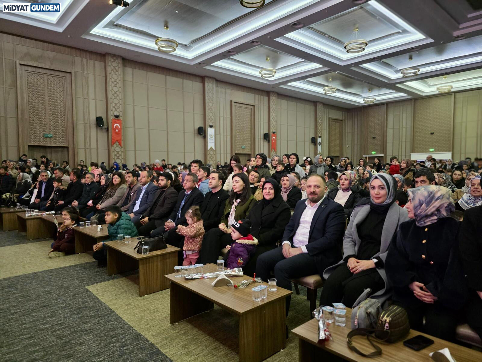 Midyat’ta Dünya Kadınlar Günü’ne Özel İlahi Konseri Düzenlendi (8)