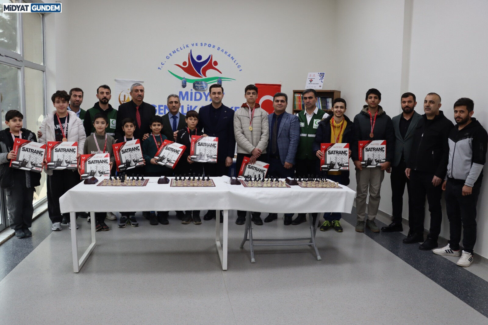 Midyat'ta Yeşilay Turnuvası’nda Ödüller Sahiplerini Buldu (1)