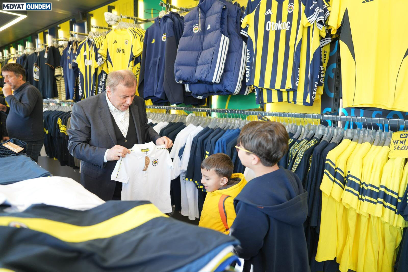 Fenerium Tırı Midyat’ta Yoğun İlgi Gördü (5)