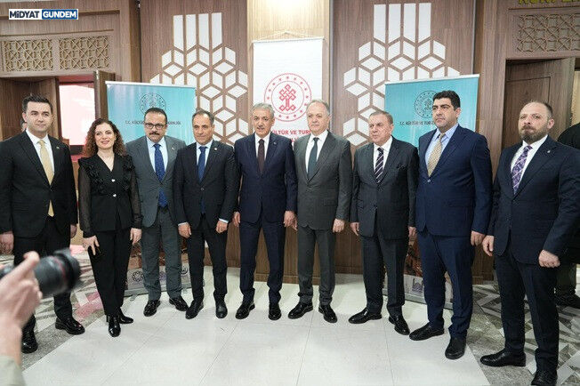 Kültür Varlıklarını Koruma Kurulu Üyeleri Midyat'ta Buluştu (2)