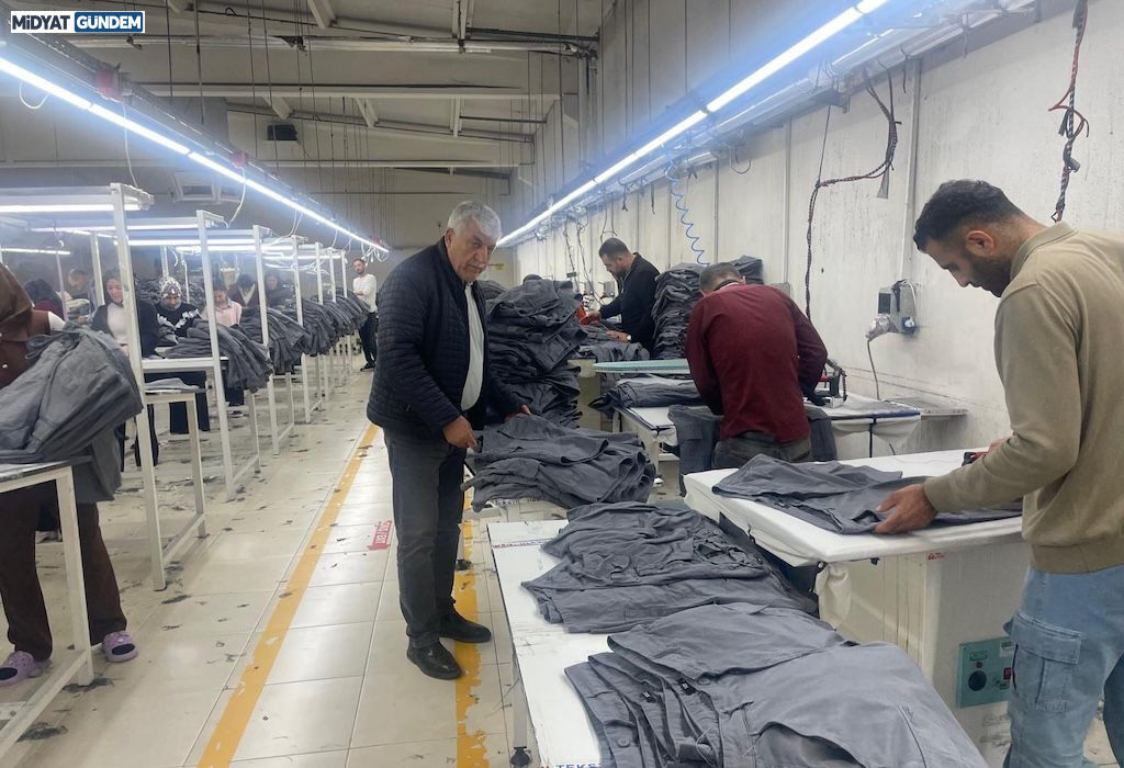 Adnan Cengiz Derizbin Tekstil (1)-1