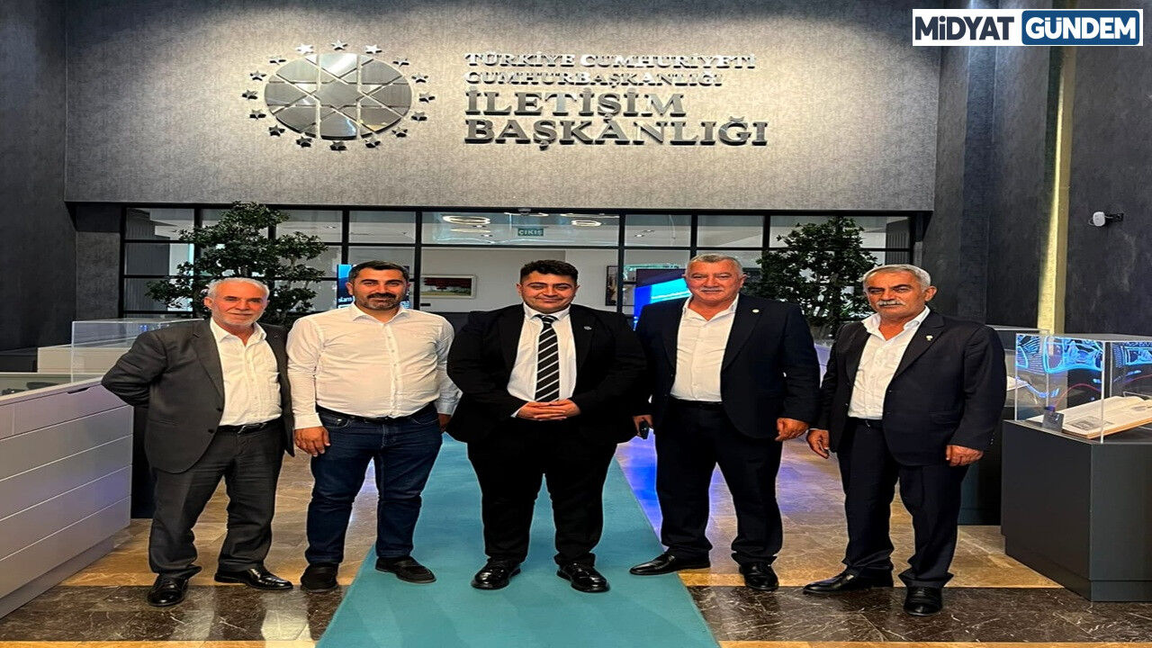 Onur Sürek’in “Mevcut Üç” Filmi Özel Gösterimle Buluştu