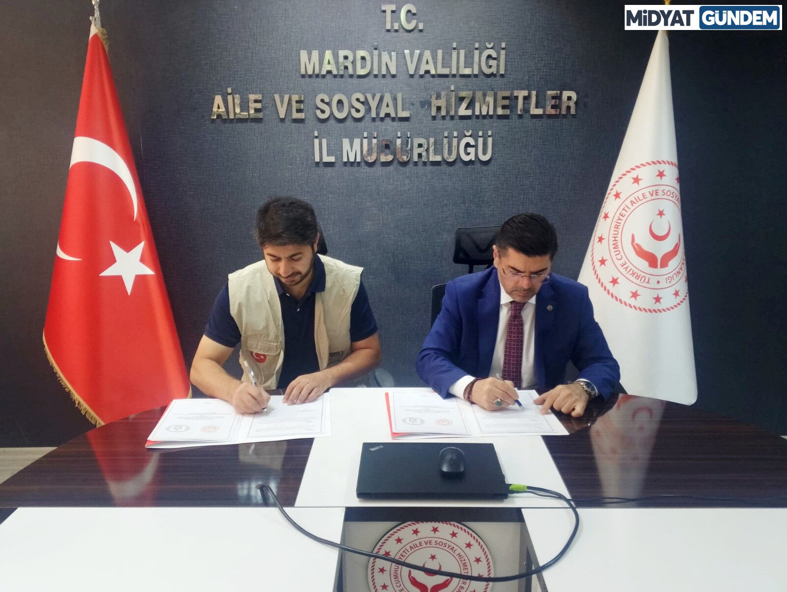 Mardin'de Yeni Evli Çiftlere Bebek Destek Paketi