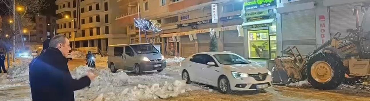 Başkan Şahin Sahada: "Midyat İçin Tüm Ekiplerimizle Teyakkuzdayız"