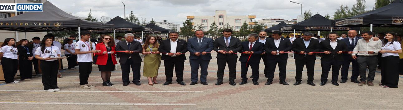 Midyat’ta TÜBİTAK Destekli Bilim Fuarına Yoğun İlgi